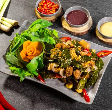Dê cháy lá Mắc Mật